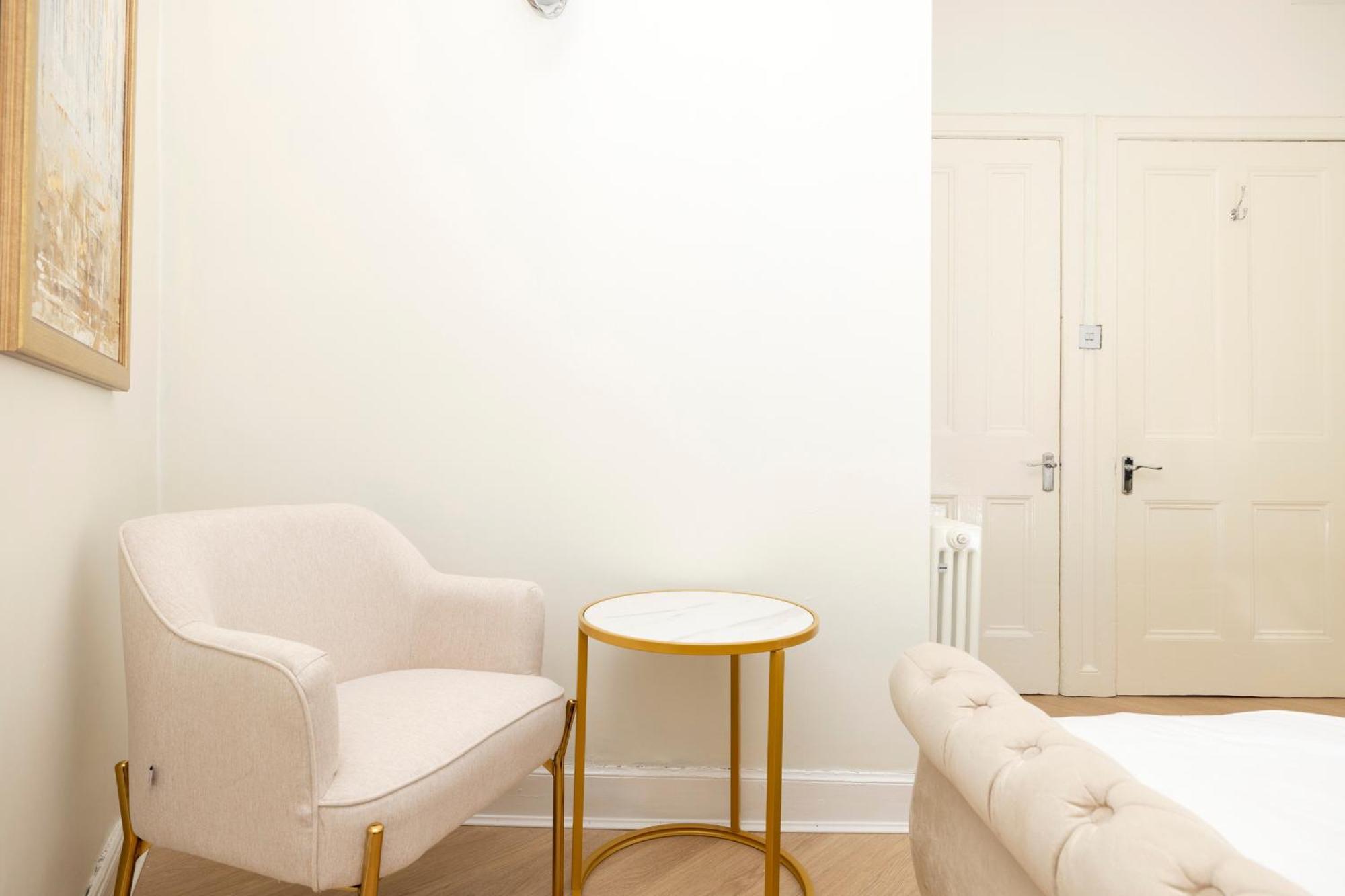 Ferienwohnung Joivy Modern Flat In City Centre - For Up To 3 Guests Edinburgh Exterior foto