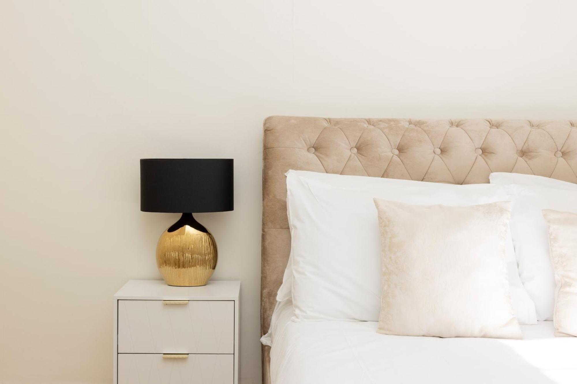 Ferienwohnung Joivy Modern Flat In City Centre - For Up To 3 Guests Edinburgh Exterior foto