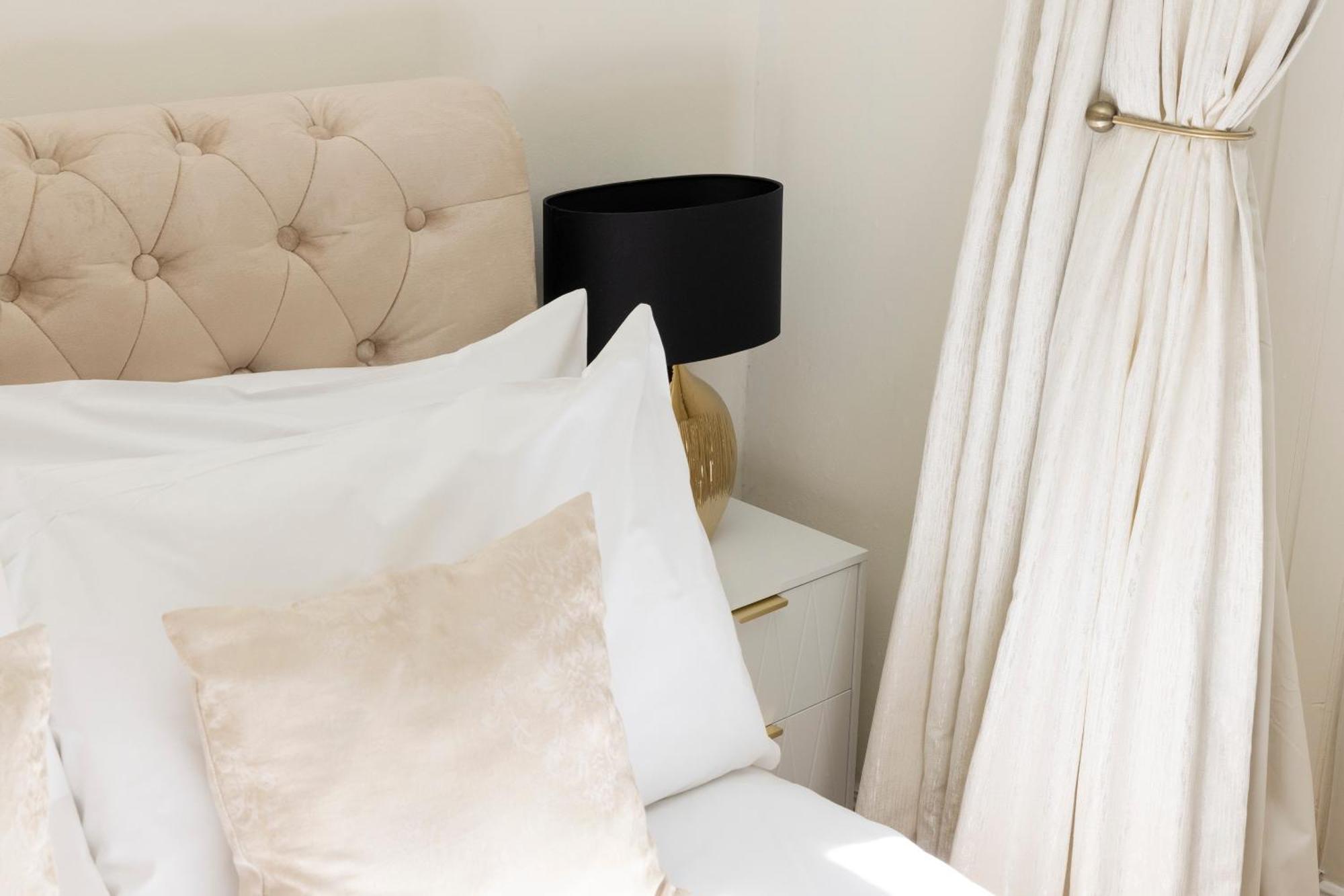 Ferienwohnung Joivy Modern Flat In City Centre - For Up To 3 Guests Edinburgh Exterior foto