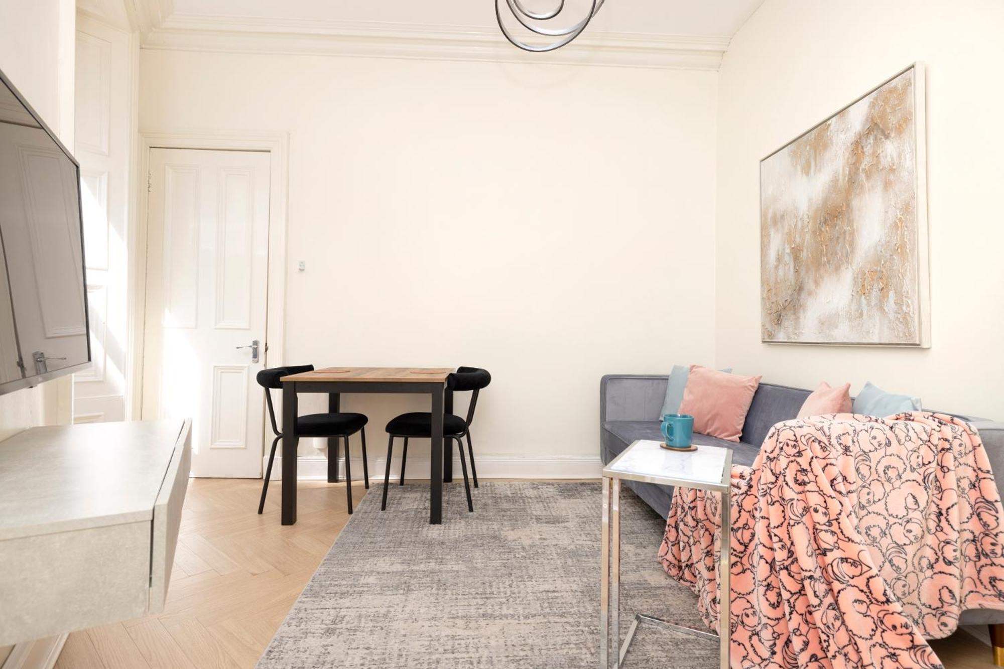 Ferienwohnung Joivy Modern Flat In City Centre - For Up To 3 Guests Edinburgh Exterior foto